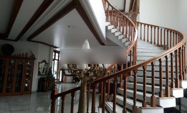 Dijual Murah Harga Hitung Tanah Rumah Lama di Bukit Gading Villa Kelapa Gading Jakarta Utara