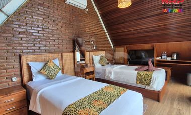 Dijual Villa dan Resto Premium Full Furniture di Jl. Licin Banyuwangi