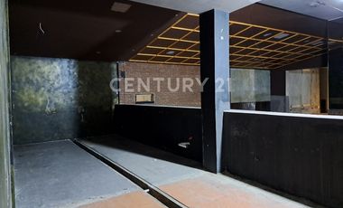 Rumah Tengah Kota Lokasi Strategis Dekat Botolempangan