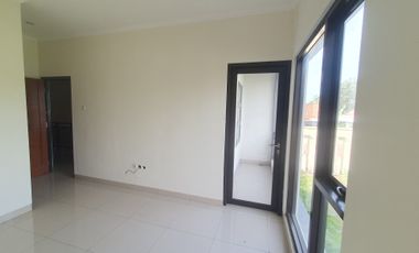 Rumah Jl Raya Ciracas 5 menit LRT bisa KPR paling murah