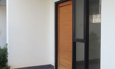 Rumah Jl Raya Ciracas 5 menit LRT bisa KPR paling murah