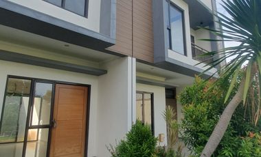 Rumah Jl Raya Ciracas 5 menit LRT bisa KPR paling murah