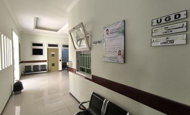 Klinik Utama Rawat Inap Sarana Prasarana Dan Legalitas Lengkap