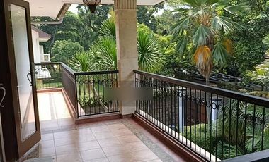 For Rent, luxurious house, strategic, Jl. Dharmawangsa, Kebayoran Baru