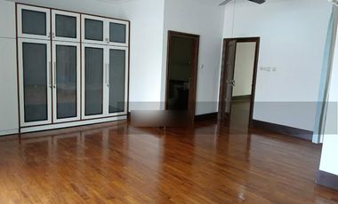 For Rent, luxurious house, strategic, Jl. Dharmawangsa, Kebayoran Baru