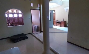 Hunian Nyaman Area Jajar Tengah Kota Solo