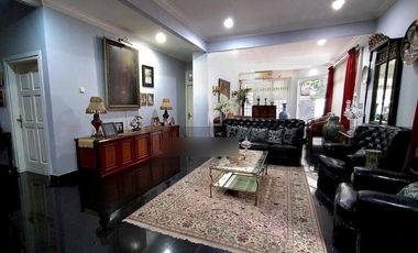 Dijual Rumah Cipete Selatan, terawat, dekat jalan besar