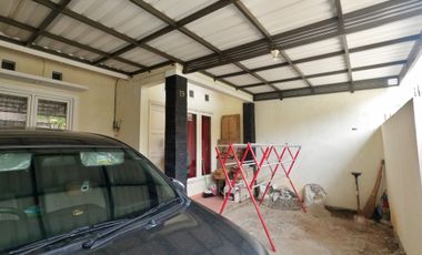 Dijual Rumah Semi Furnished, dekat Graha Raya Bintaro tidak banjir