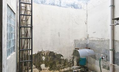 Dijual Rumah Semi Furnished, dekat Graha Raya Bintaro tidak banjir