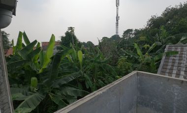 Dijual Rumah Semi Furnished, dekat Graha Raya Bintaro tidak banjir