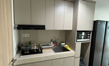 DISEWAKAN APARTEMEN EMBARCADERO BINTARO 2 BEDROOM FULL FURNISH