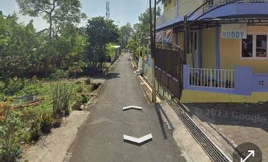 Tanah Pekarangan dekat RS Paru Ario Wirawan Salatiga Jawa tengah