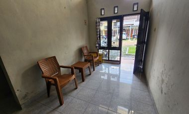 Rumah singopuran Kartasura murah dekat kampus UMS