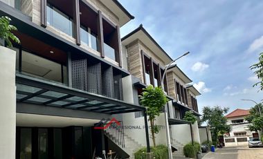 Rumah Baru Minimalis Dekat Tol Desari