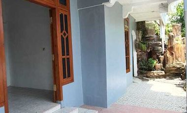 DIJUAL CEPAT TANAH DAN BANGUNAN DI TENGAH KOTA MADIUN