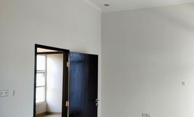 Dijual  Rumah Bagus di Perumahan D' Miro Jln. RH. Najamudin