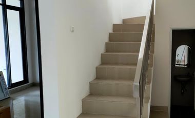 Dijual  Rumah Bagus di Perumahan D' Miro Jln. RH. Najamudin