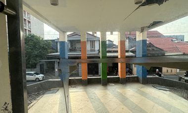 Dijual Eks. Hotel Dengan Lokasi Strategis di Jl. Ance Dg. Ngoyo