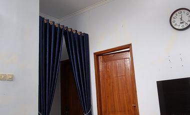 (BU) Jual Rumah Cluster 1 Lantai Dekat Alun-alun Kota Madiun