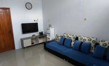 (BU) Jual Rumah Cluster 1 Lantai Dekat Alun-alun Kota Madiun