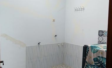 (BU) Jual Rumah Cluster 1 Lantai Dekat Alun-alun Kota Madiun