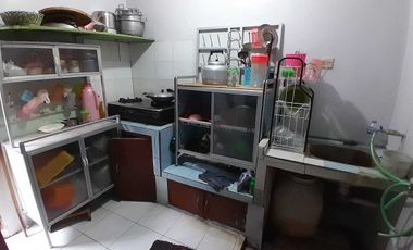 Rumah Strategis Banyuanyar Dekat Sekolah Al Abidin