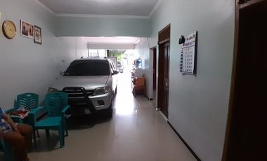 Rumah Strategis Banyuanyar Dekat Sekolah Al Abidin