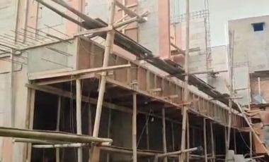 Di Jual Rumah Mewah SHM 2 lt 3 menit ke halte busway Cempaka putih