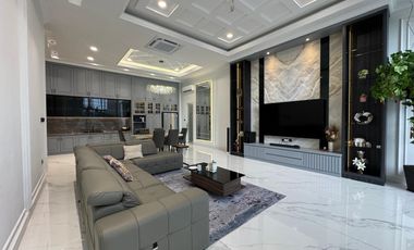 Rumah mewah modern Alam Sutera dengan rooftop