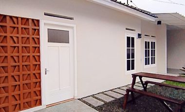 JUAL CEPAT RUMAH MEWAH MINIMALIS STRAREGIS SOEKARNO HATTA