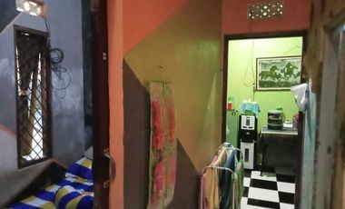 Dijual Rumah Murah Gumpang Kartasura Dekat UMS Solo, Full Bangunan