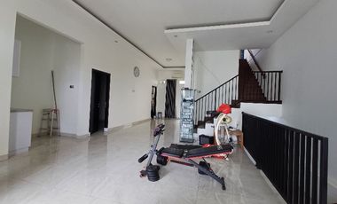 DIJUAL CEPAT RUMAH CANTIK MINIMALIS  DI KOMPLEK ELIT PALEMBANG