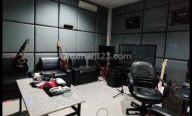 DIJUAL RUMAH BESAR NYAMAN & ASRI DI DALAM PERUMAHAN PD. RANJI TANGSEL