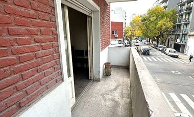 Depto.tipo casa de 5 ambientes en Venta en Villa crespo