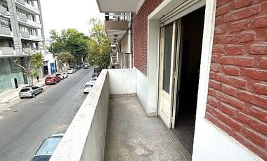 Depto.tipo casa de 5 ambientes en Venta en Villa crespo