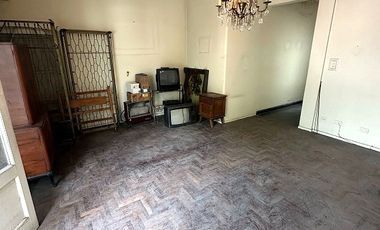 Depto.tipo casa de 5 ambientes en Venta en Villa crespo