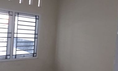 rumah dekat kampus UNS & Moewardi jebres Mojosongo solo