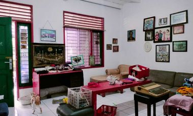 Dijual Rumah Hitung Tanah Di Area Martadinata Progo Cilaki Gedung sate