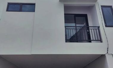 Rumah 2 Lantai Cluster Strategis di Sesetan Denpasar Selatan