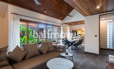 Vila Baru Yang Cantik Tiga Kamar Tidur Di Kompleks Tepi Pantai Sanur