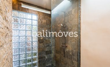 Vila Baru Yang Cantik Tiga Kamar Tidur Di Kompleks Tepi Pantai Sanur