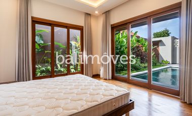 Vila Baru Yang Cantik Tiga Kamar Tidur Di Kompleks Tepi Pantai Sanur