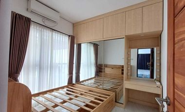 dijual rumah di sleman dalam cluster full furnished dalam perumahan