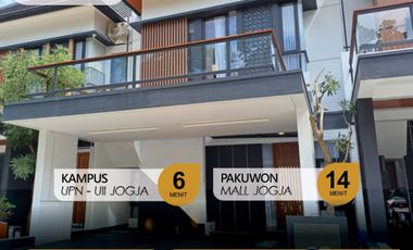 dijual rumah di sleman maguwo dengan sky balcony dalam perumahan mewah