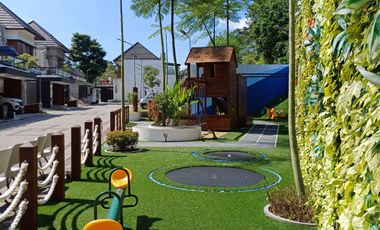 dijual rumah di sleman maguwo dengan sky balcony dalam perumahan mewah