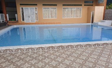 JUAL CEPAT Villa Puncak Masih Beroperasi Cocok Untuk Investasi