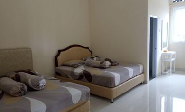 JUAL CEPAT Villa Puncak Masih Beroperasi Cocok Untuk Investasi