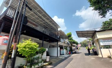 RUMAH SEMI FURNISHED DEPAN POS SECURITY DI ALAMANDA HILLS TEMBALANG