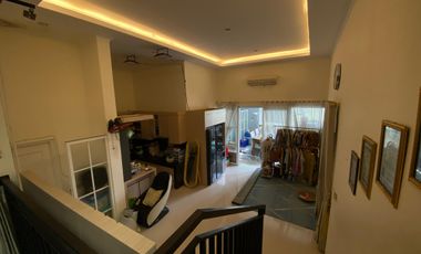 RUMAH SEMI FURNISHED DEPAN POS SECURITY DI ALAMANDA HILLS TEMBALANG