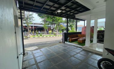 RUMAH SEMI FURNISHED DEPAN POS SECURITY DI ALAMANDA HILLS TEMBALANG